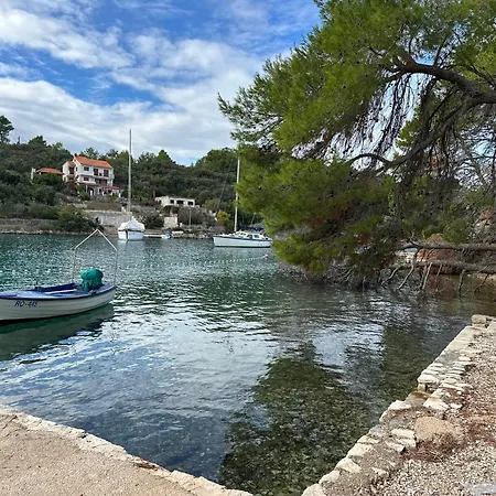 Kuca Za Odmor Perla Ferienhaus Nečujam