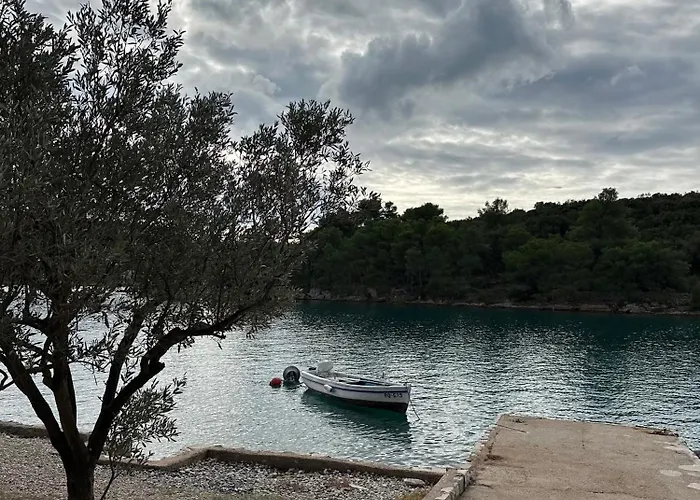 Casa de Férias Kuca Za Odmor Perla Nečujam