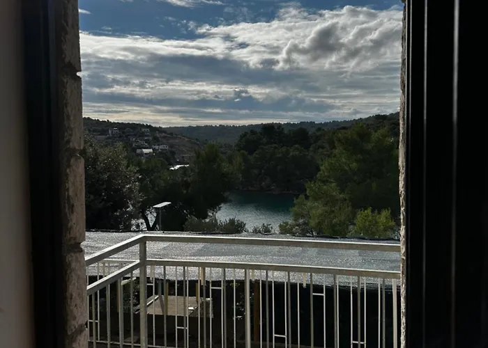 Kuca Za Odmor Perla Nečujam